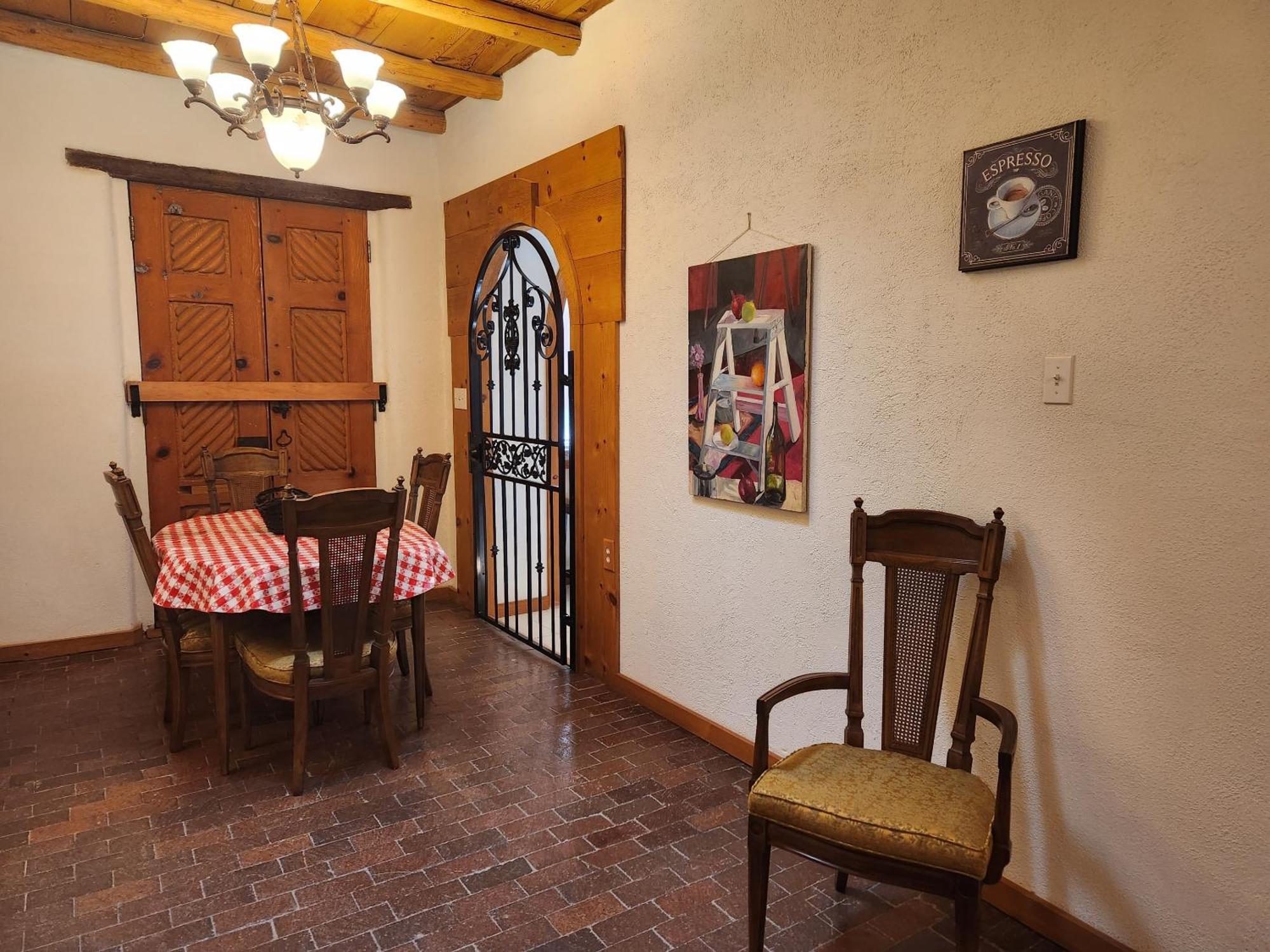 Red Mountain Manor Vineyard And Guesthouse Rio Rancho Ngoại thất bức ảnh